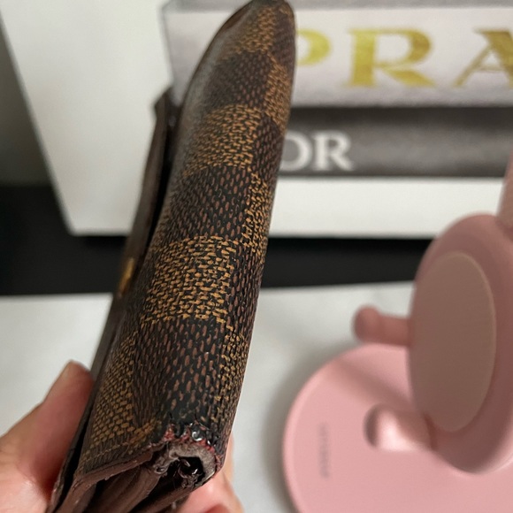 Louis Vuitton damier ebene trifold wallet - Picture 7 of 15